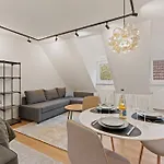 1-3 Personen - Fahrradgarage - Zentrum - Kueche - Wlan - Klima Apartment