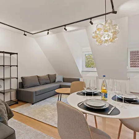 1-3 Personen - Fahrradgarage - Zentrum - Kueche - Wlan - Klima Apartment